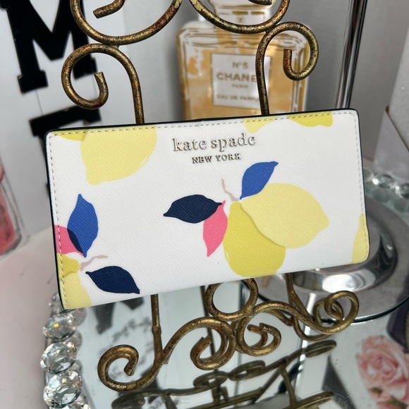 KATE SPADE NWOT Cameron Lemon Zest WLRU6141 Large Slim Bifold Wallet - Picture 9 of 10
